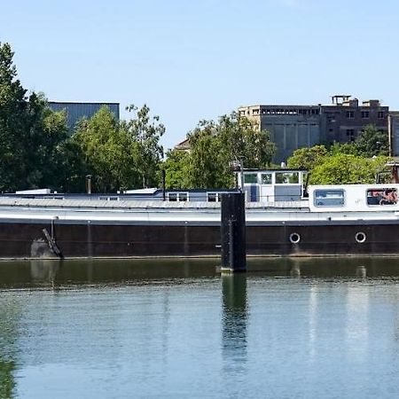 Bateau Peniche Lille - Euratechnologie公寓 外观 照片